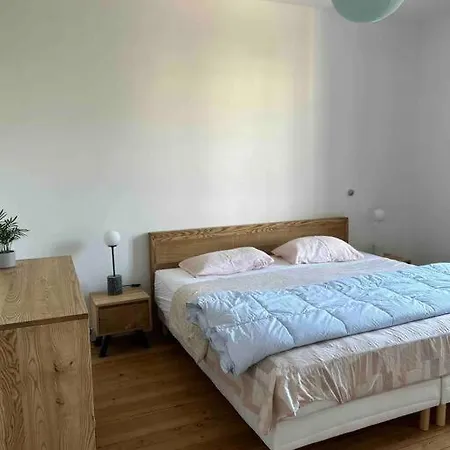 Vakantiehuis La Genette, Maison Proche Centre-ville La Rochelle (Charente-Maritime)