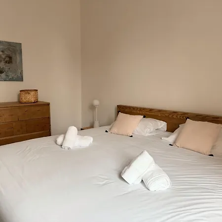 La Genette, Maison Proche Centre-ville Сasa de vacaciones *