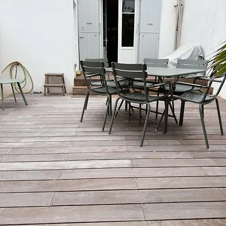 La Genette, Maison Proche Centre-ville Сasa de vacaciones